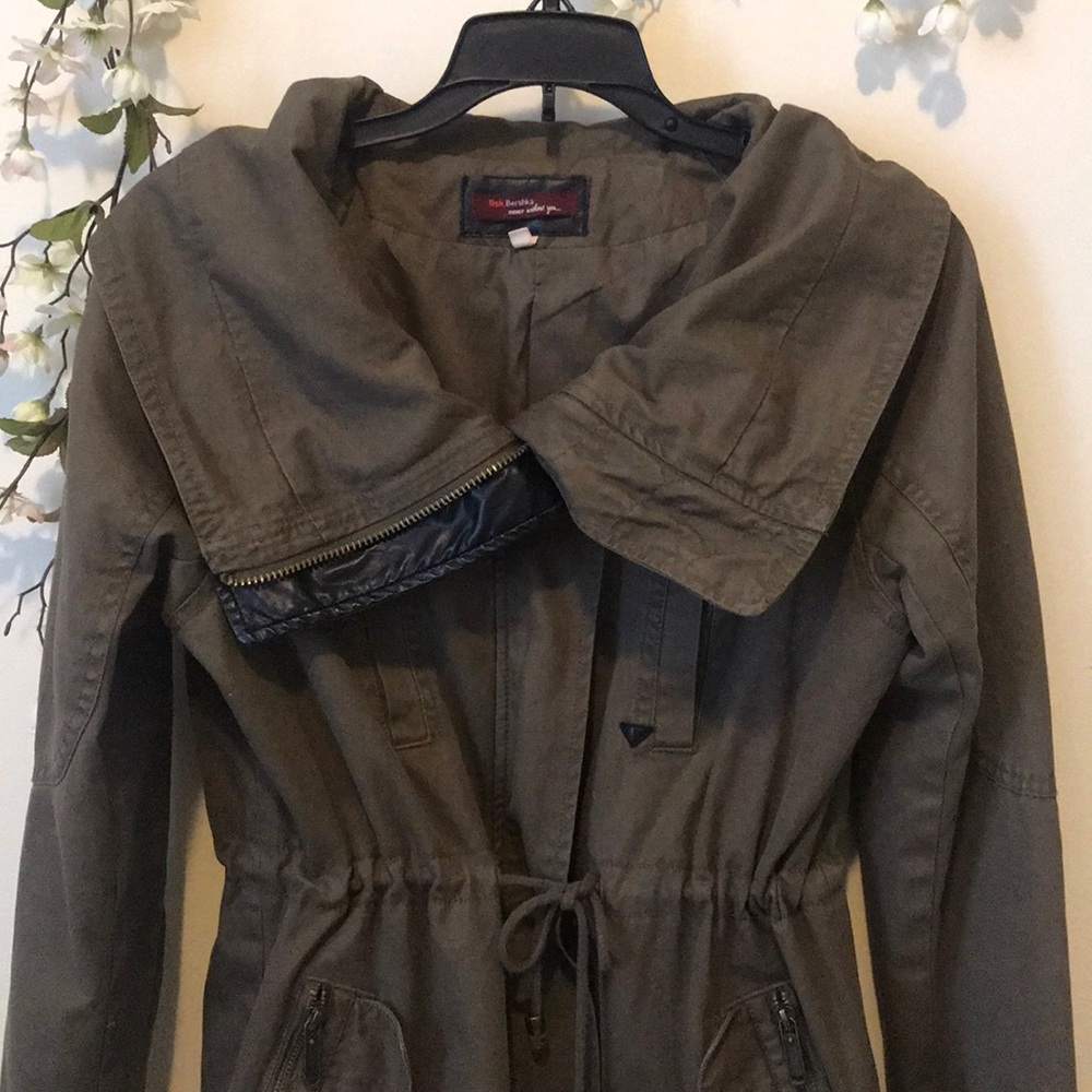 Bershka small jacket